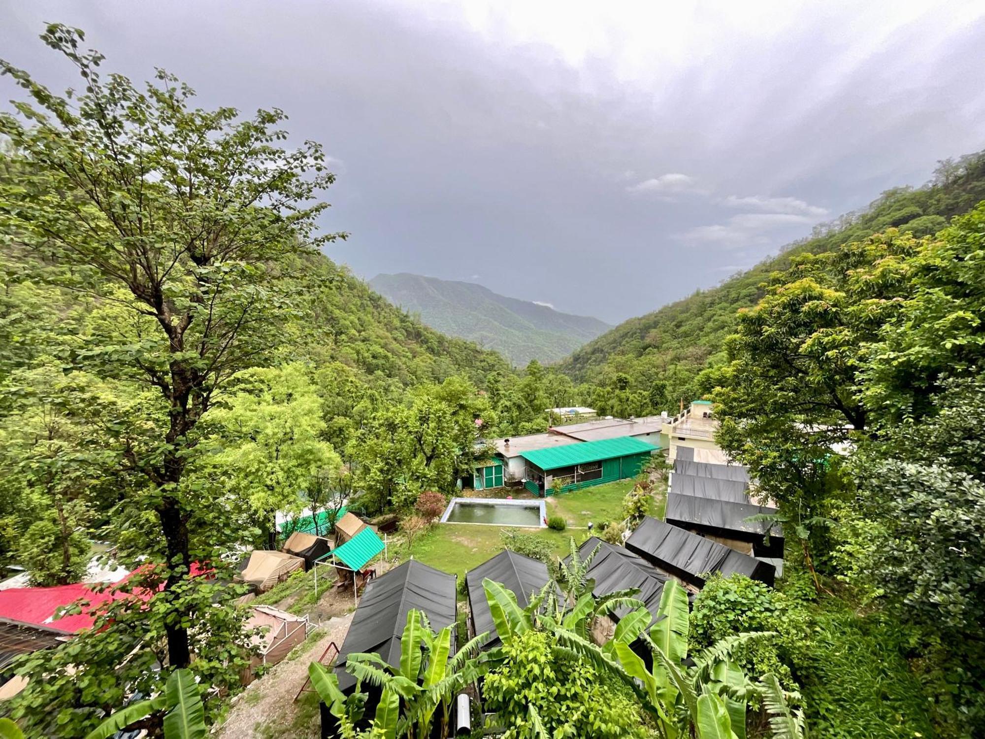 Rudram Aura X One Light Stays Rishikesh Bagian luar foto