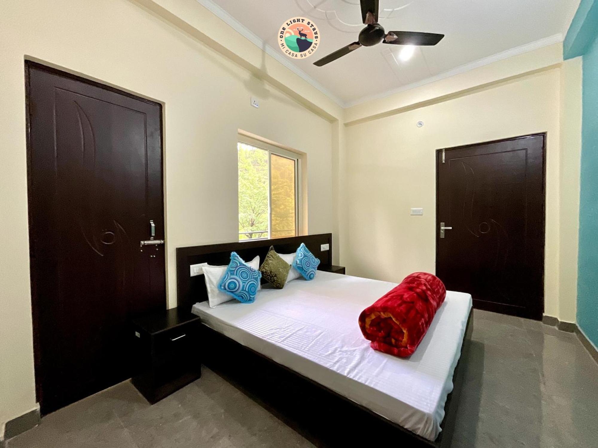 Rudram Aura X One Light Stays Rishikesh Bagian luar foto