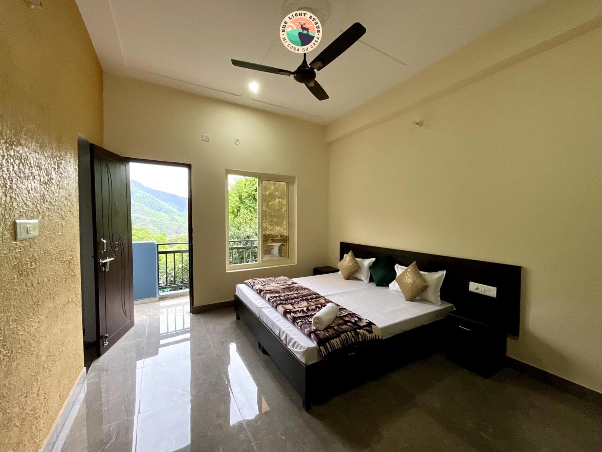 Rudram Aura X One Light Stays Rishikesh Bagian luar foto