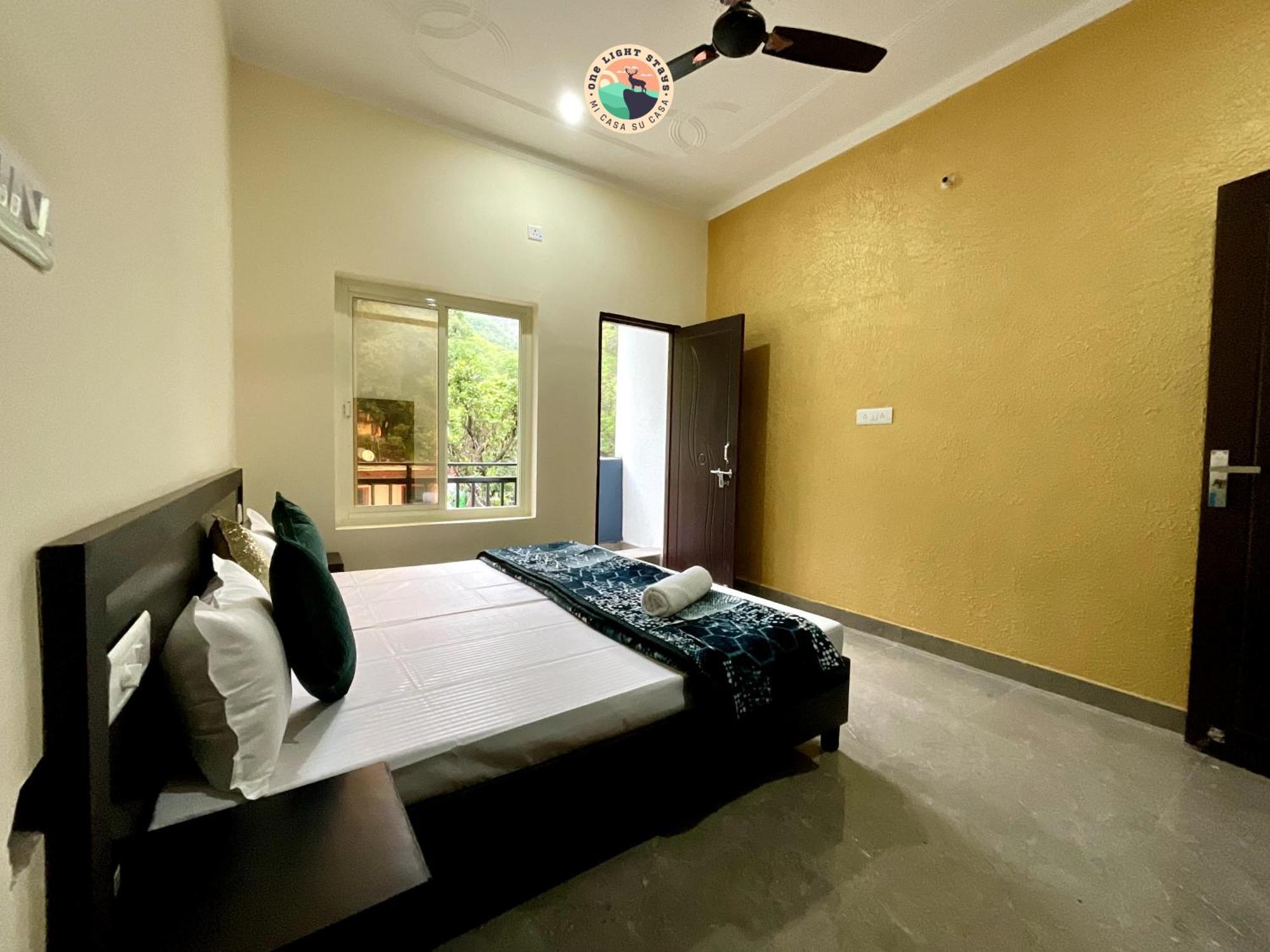 Rudram Aura X One Light Stays Rishikesh Bagian luar foto