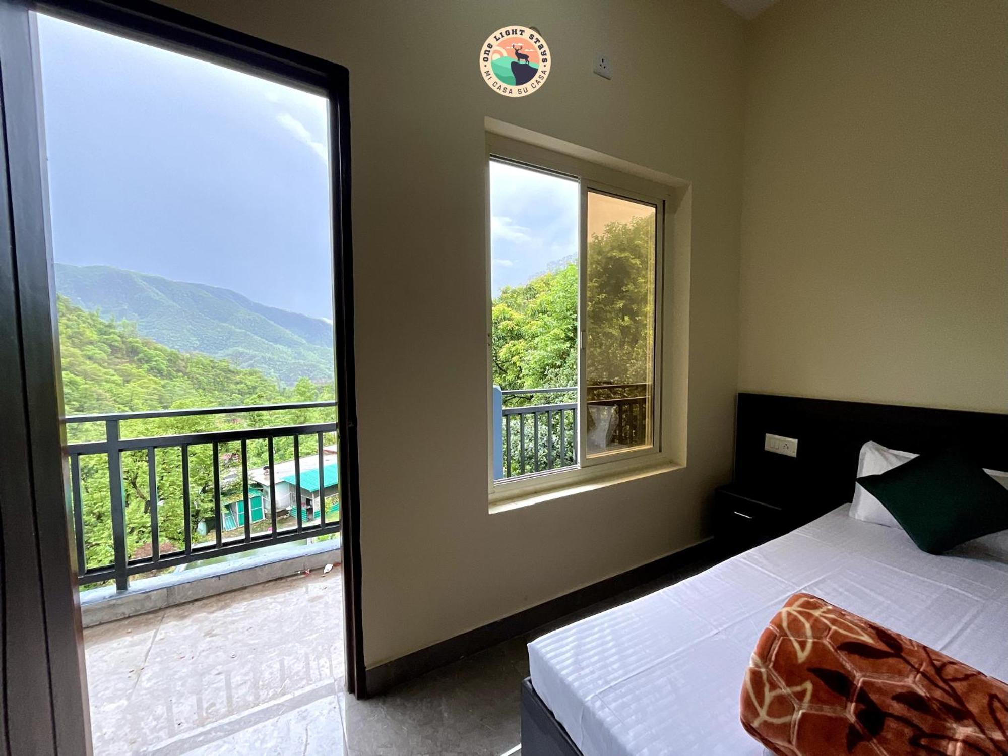 Rudram Aura X One Light Stays Rishikesh Bagian luar foto